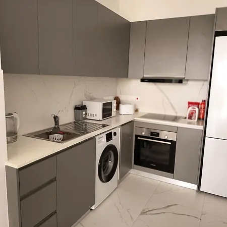 Brand New Beautiful 2 Bedroom Larnaca Apartman